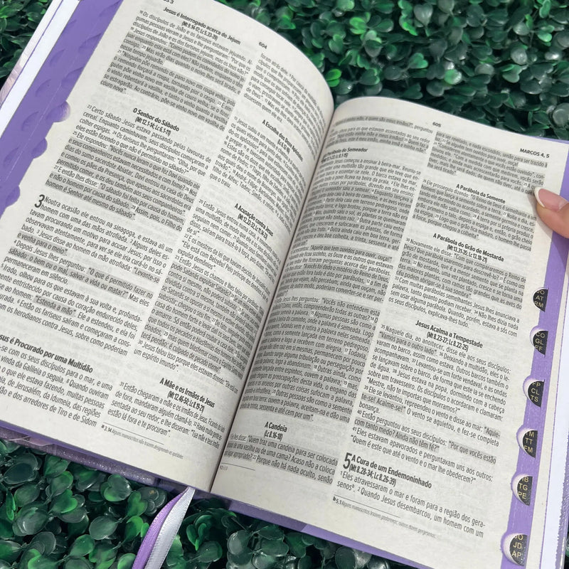 Bíblia Coração do Leão Yeshua roxo - detalhe 5