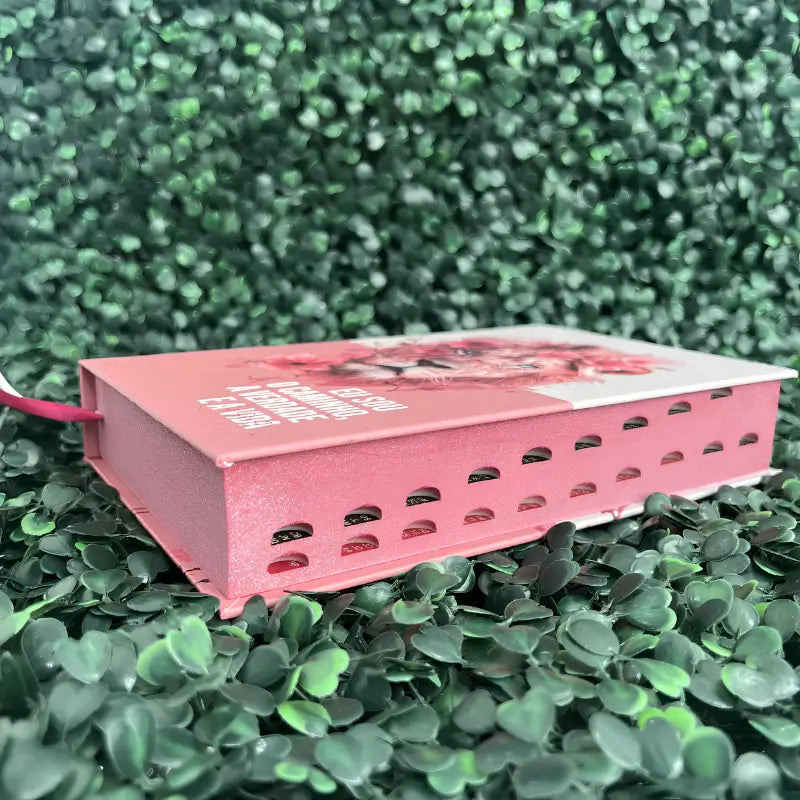 Índice lateral da Bíblia ARC Feminina Rosa com capa dura