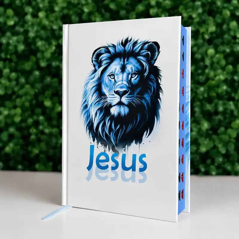Capa da Bíblia Sagrada ARC Jesus Azul com desenho de leão