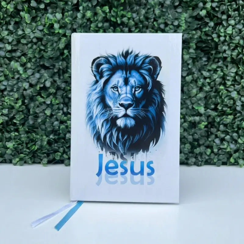 Bíblia Sagrada Jesus Azul masculina com acabamento em capa dura