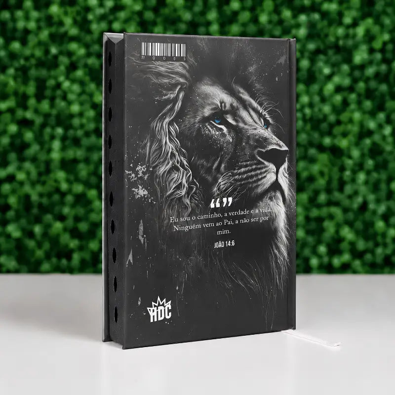 Bíblia NVI Masculina Leão Preta Letra Grande